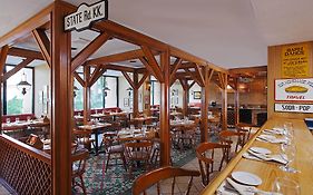 Cairo Marriott Hotel & Omar Khayyam Casino